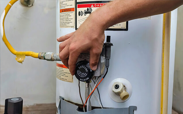 https://rossmoynehotwater.com.au/uploads/2025/06/hot-water-installs-62571.jpg