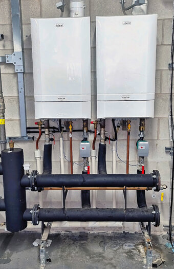 https://rossmoynehotwater.com.au/uploads/2025/06/instant-hot-water-systems-75549.jpg