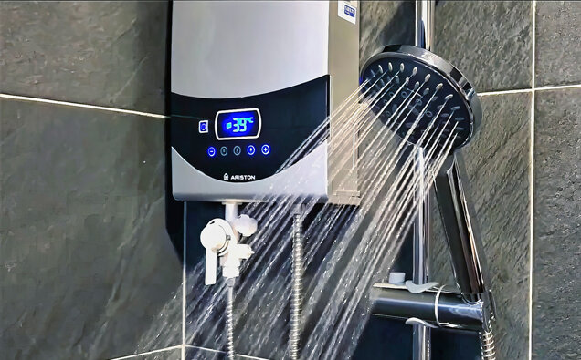 https://rossmoynehotwater.com.au/uploads/2025/06/thermostatic-water-systems-29331.jpg